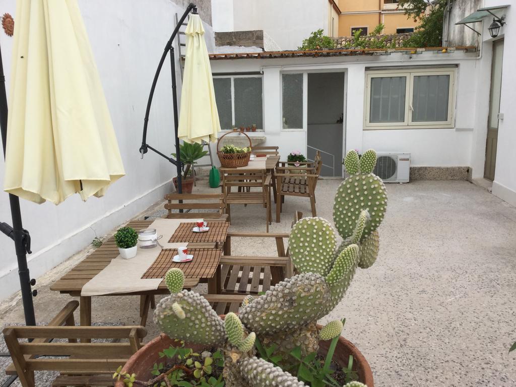 Case Vacanze Le Rose Βίλα Νότο Εξωτερικό φωτογραφία
