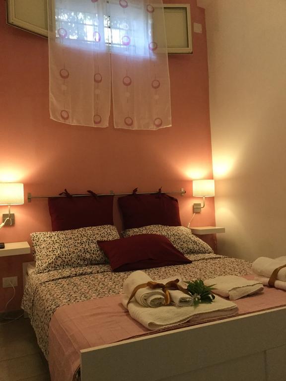 Case Vacanze Le Rose Βίλα Νότο Εξωτερικό φωτογραφία