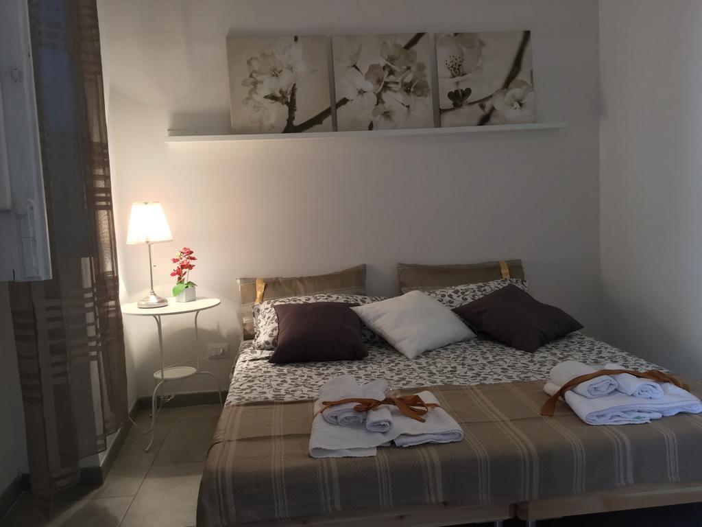 Case Vacanze Le Rose Βίλα Νότο Εξωτερικό φωτογραφία